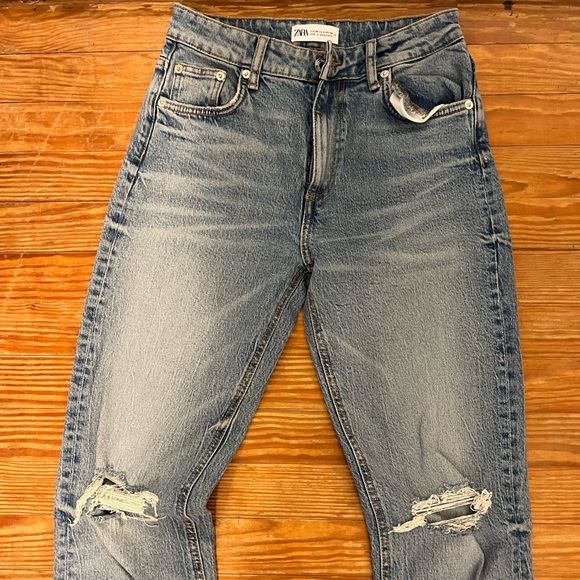 Jeans - Picture 3 of 4